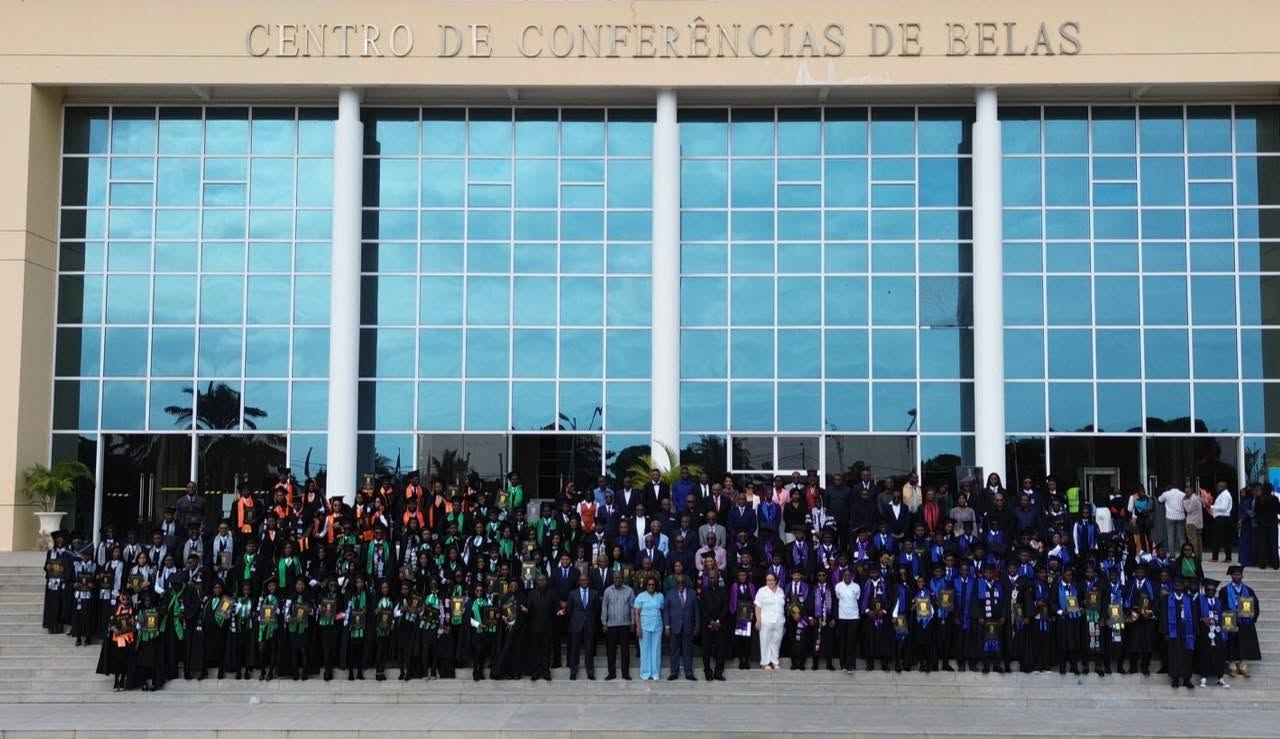 CERIMÓNIA DE OUTORGA DA ESCID 2025/2026